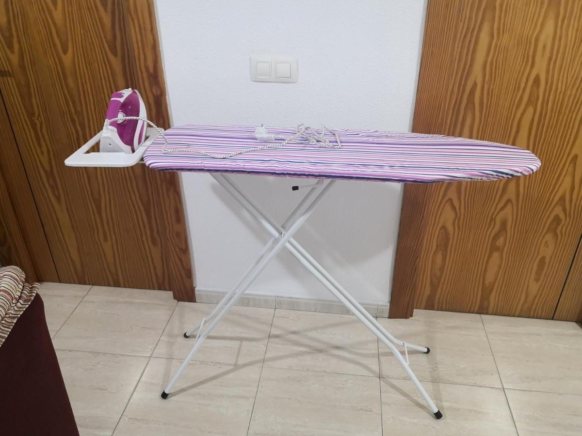דירות רוקאוטס דה מר Centro Roquetas 5 Minutos De La Playa En Coche Garaje Solo Si Esta Disponible מראה חיצוני תמונה